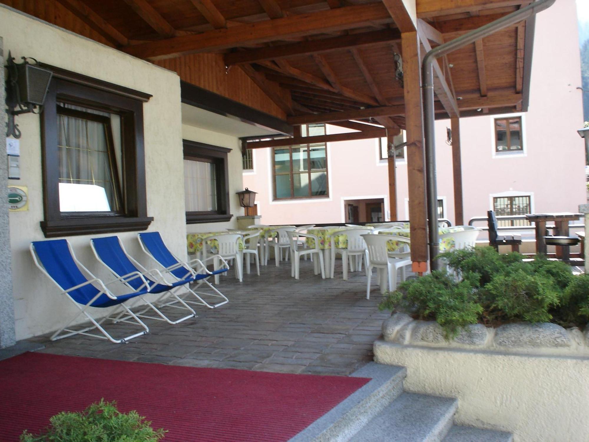 Hotel Denny Pinzolo Εξωτερικό φωτογραφία