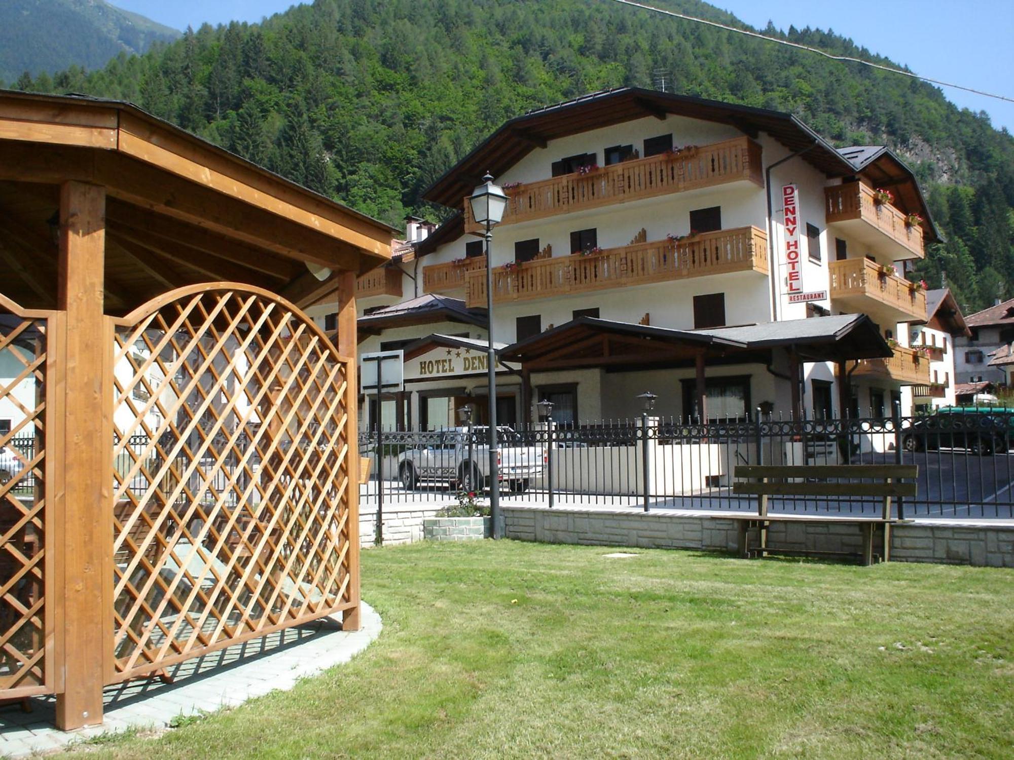 Hotel Denny Pinzolo Εξωτερικό φωτογραφία