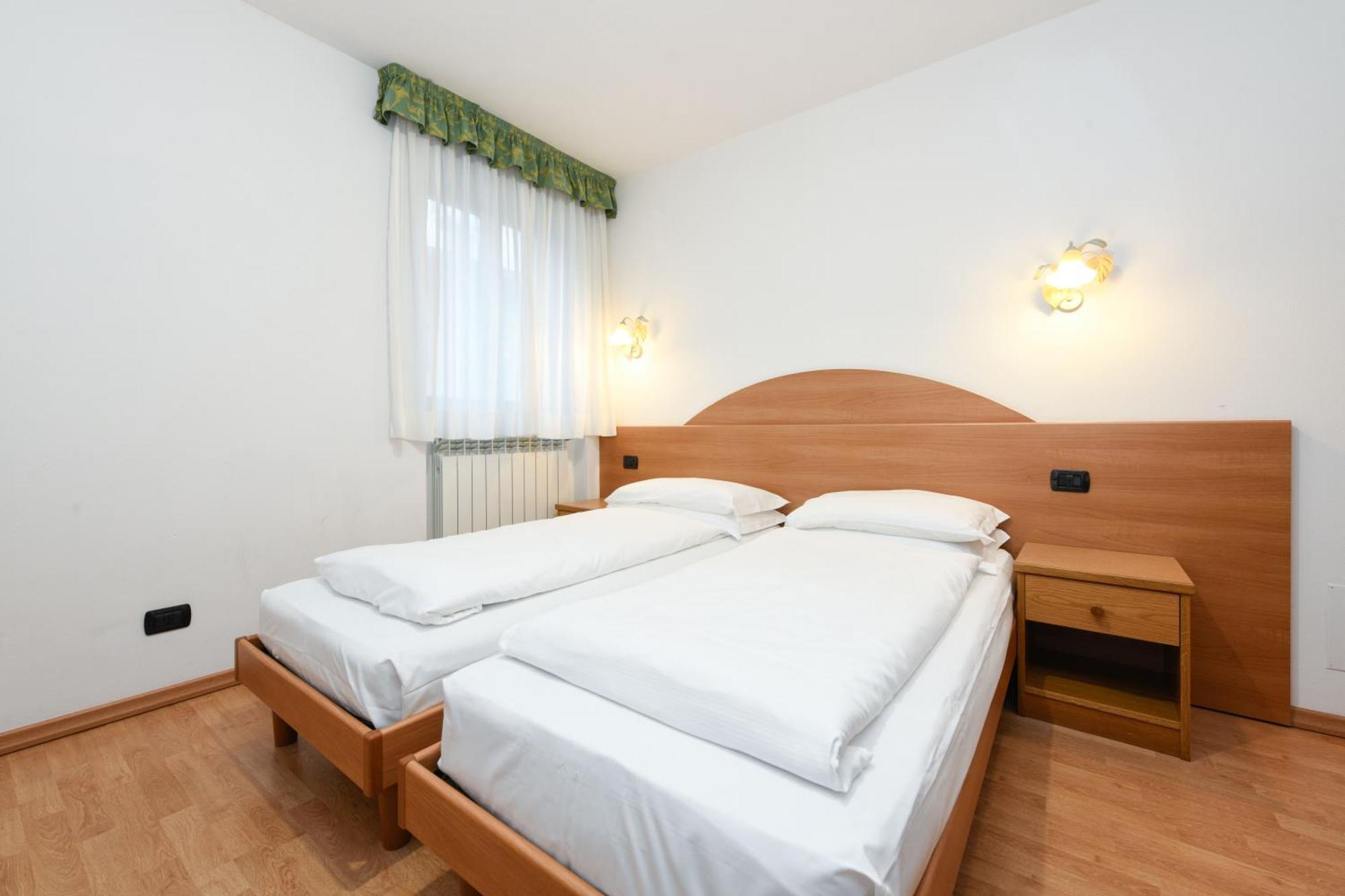 Hotel Denny Pinzolo Εξωτερικό φωτογραφία