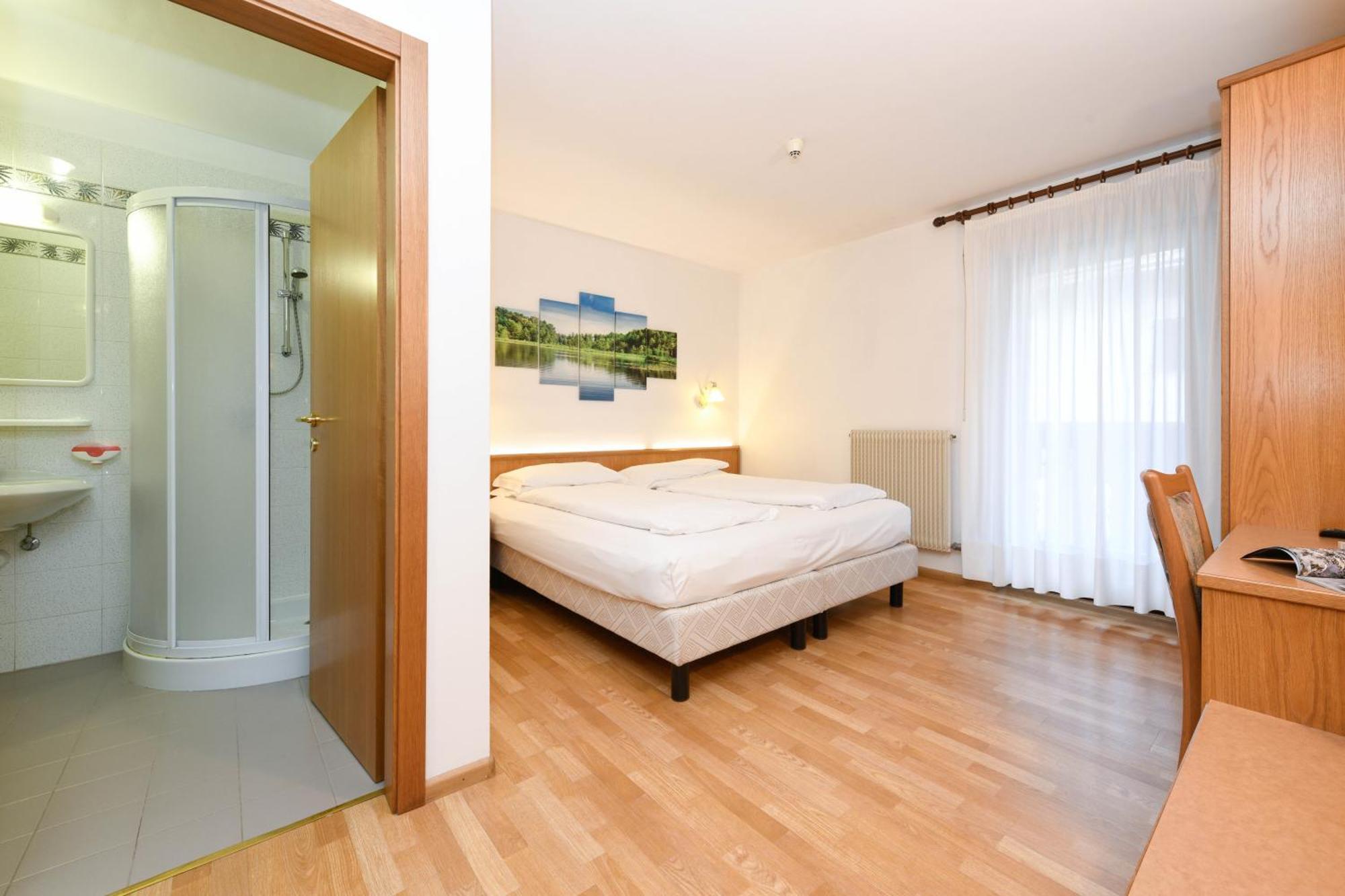 Hotel Denny Pinzolo Εξωτερικό φωτογραφία