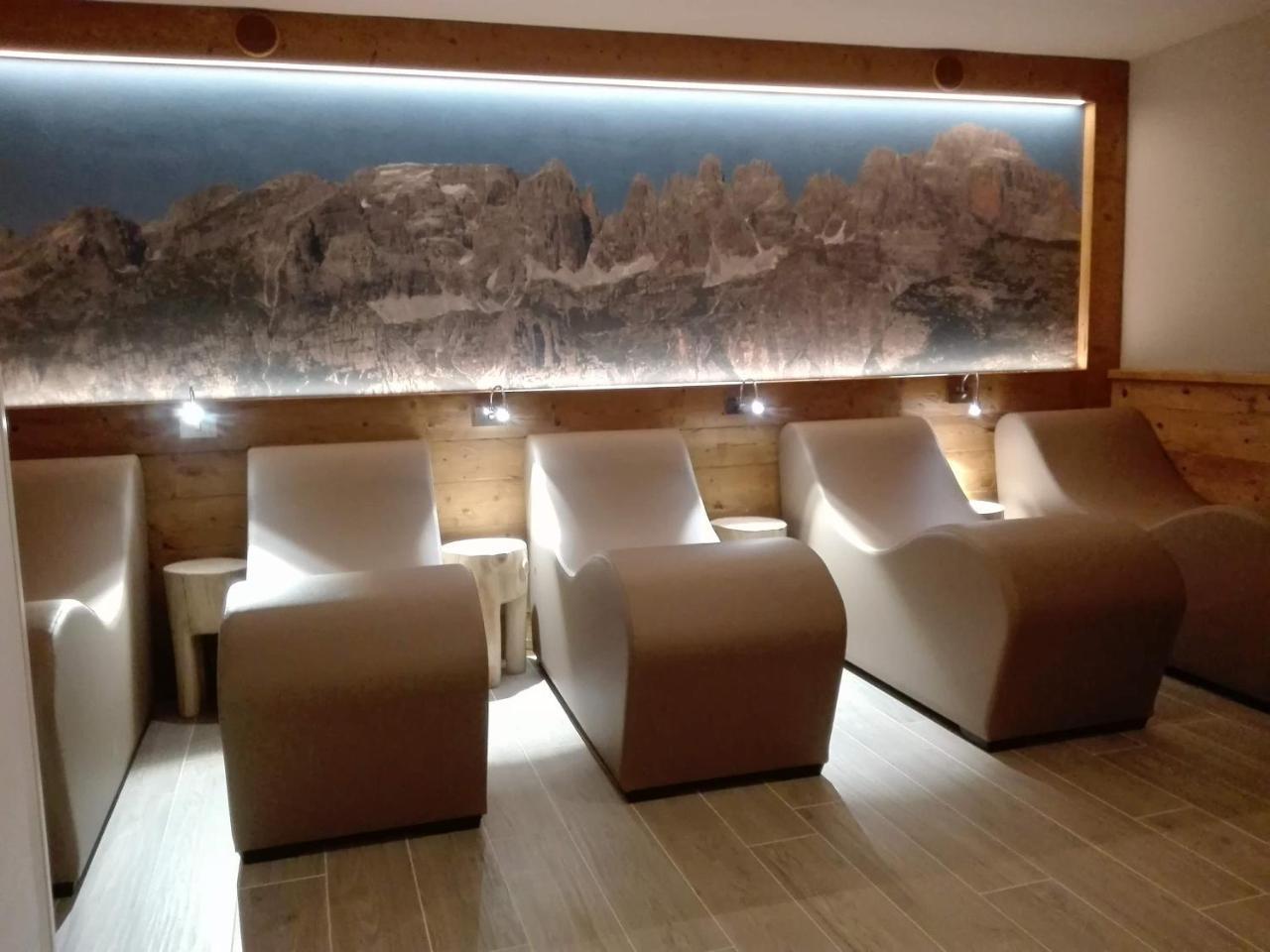 Hotel Denny Pinzolo Εξωτερικό φωτογραφία