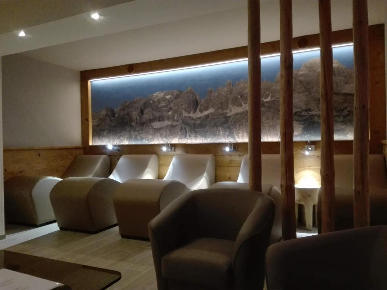 Hotel Denny Pinzolo Εξωτερικό φωτογραφία
